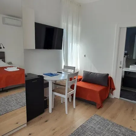 Blueberry Apartment