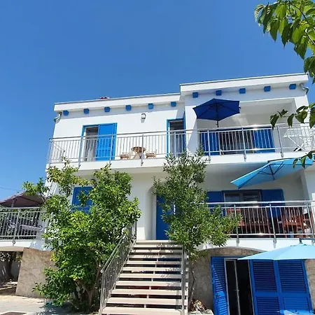 Blueberry Apartment